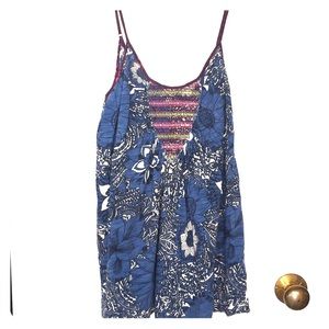 Cute Free People blue flower tank size M
